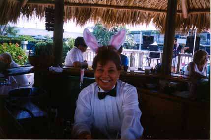 dianeeasterbunny.jpg (50847 bytes)